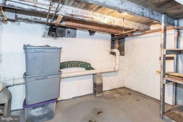 2833 ALMOND ST, Philadelphia, PA 19134