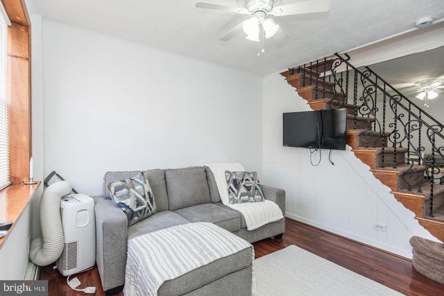 2833 ALMOND ST, Philadelphia, PA 19134