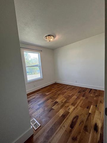 14519 Lemontree Lane, West Olive, MI 49460