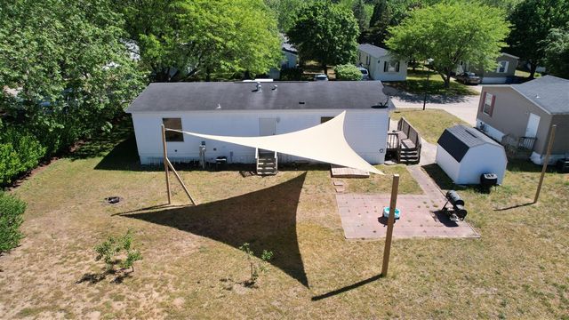 14519 Lemontree Lane, West Olive, MI 49460