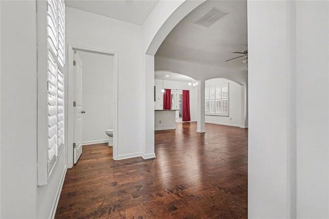 4987 Rapahoe, Atlanta, GA 30349