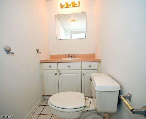 23 Lagrange Street, Raritan Boro, NJ 08869