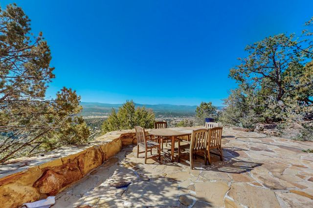 19 HIGH COUNTRY Drive, Cedar Crest, NM 87008