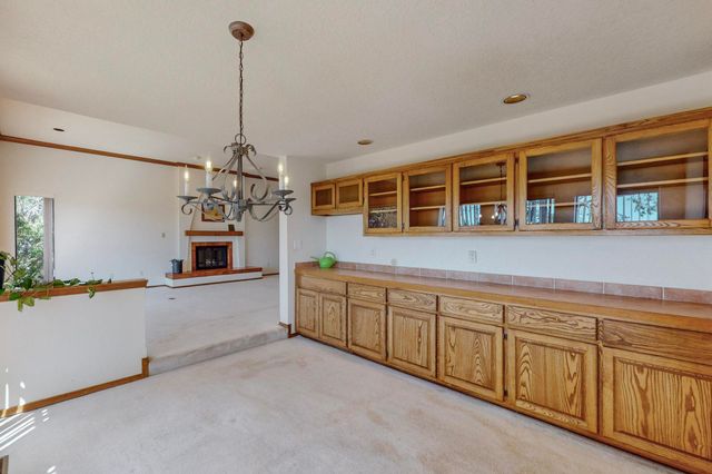 19 HIGH COUNTRY Drive, Cedar Crest, NM 87008