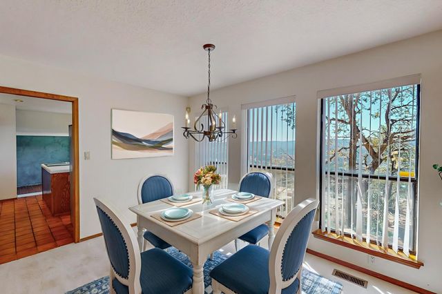 19 HIGH COUNTRY Drive, Cedar Crest, NM 87008