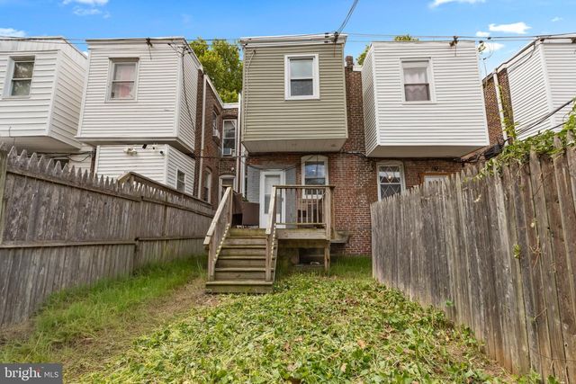 1365 DYRE ST, Philadelphia, PA 19124