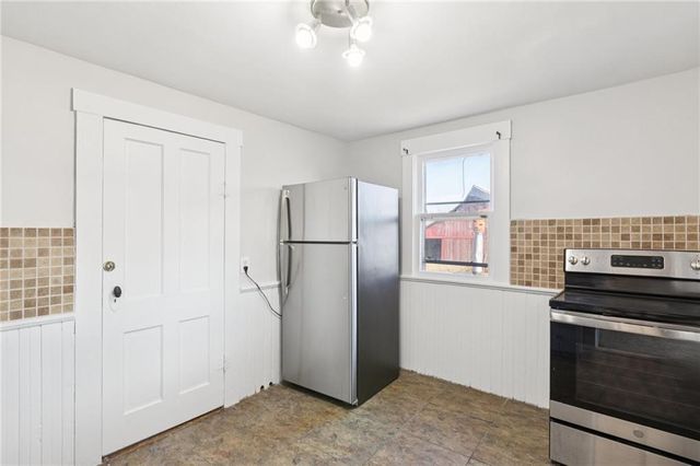 4033 W 367th Street, Louisburg, KS 66053