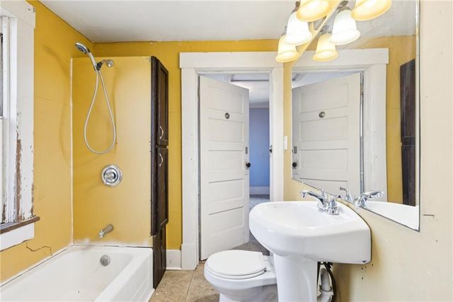 4033 W 367th Street, Louisburg, KS 66053