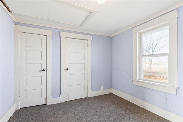 4033 W 367th Street, Louisburg, KS 66053