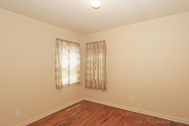 708 S Pecan Street, Nowata, OK 74048