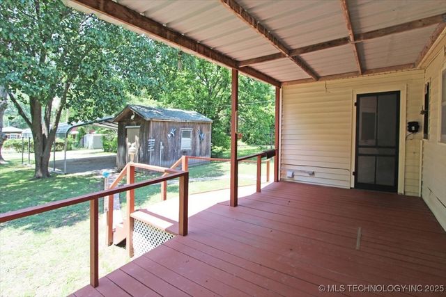 708 S Pecan Street, Nowata, OK 74048