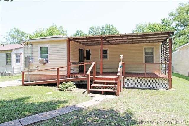 708 S Pecan Street, Nowata, OK 74048