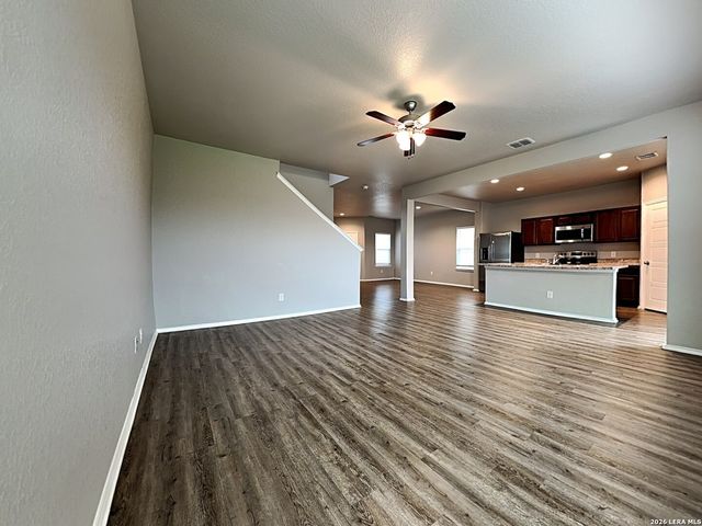 3941 Asher alley, St.hedwig, TX 78152
