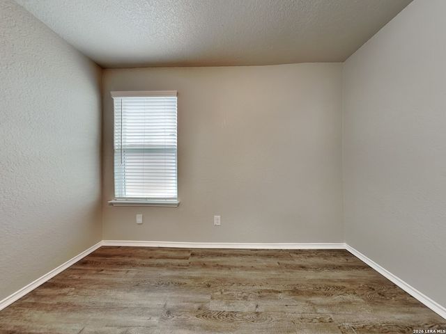 3941 Asher alley, St.hedwig, TX 78152