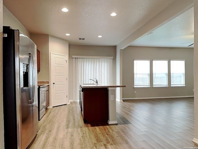 3941 Asher alley, St.hedwig, TX 78152