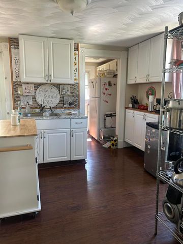 4702 Edgelawn AVE, Roanoke, VA 24017