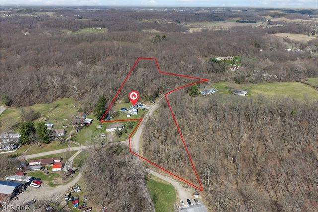 10221 Johnsford Road SW, Beach City, OH 44608