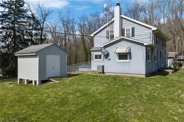 10221 Johnsford Road SW, Beach City, OH 44608