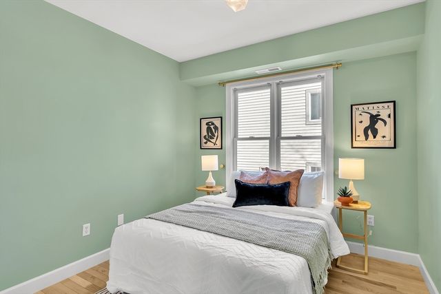 43 Lourdes Ave 2, Boston, MA 02130