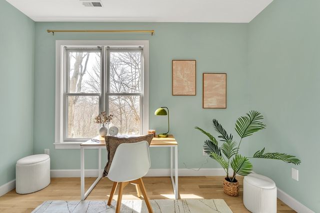 43 Lourdes Ave 2, Boston, MA 02130