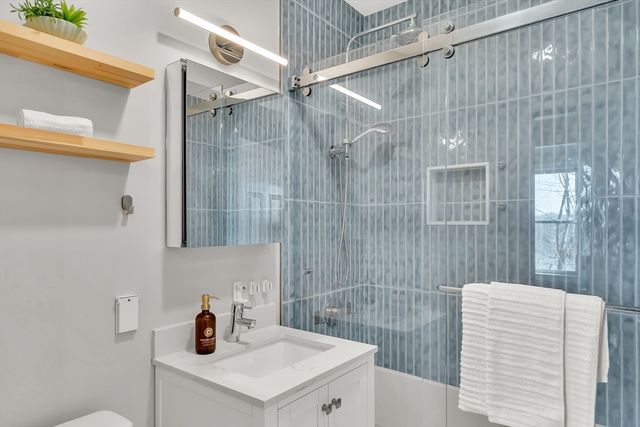 43 Lourdes Ave 2, Boston, MA 02130