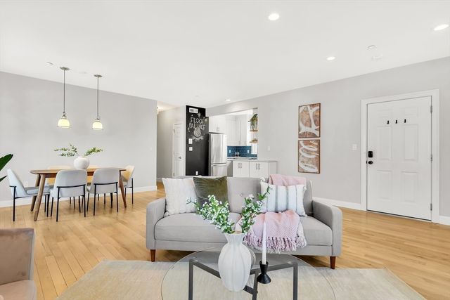 43 Lourdes Ave 2, Boston, MA 02130