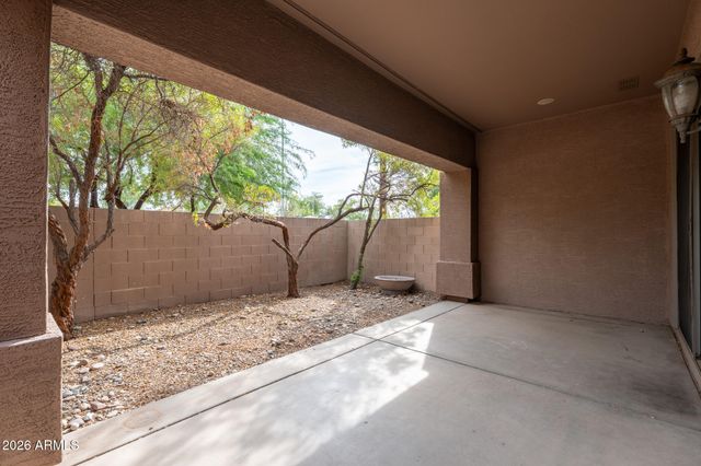 1303 W MARLIN Drive, Chandler, AZ 85286