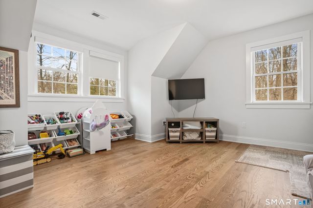 153 North Street, Trumbull, CT 06611