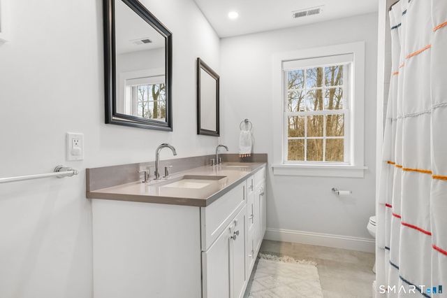 153 North Street, Trumbull, CT 06611