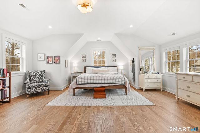 153 North Street, Trumbull, CT 06611