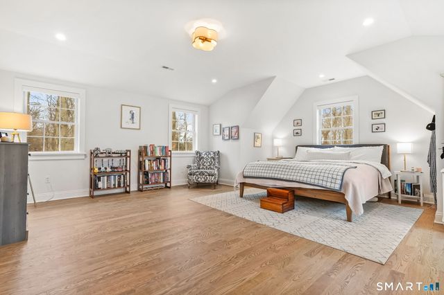 153 North Street, Trumbull, CT 06611