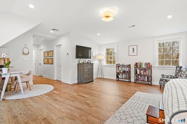 153 North Street, Trumbull, CT 06611