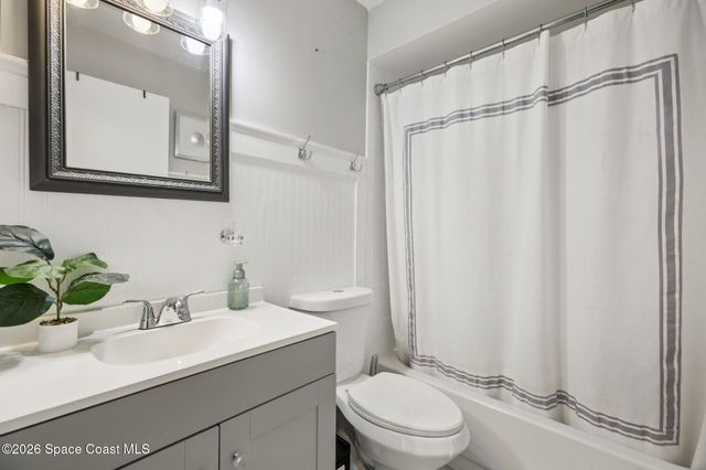 1613 Glenridge Street NW, Palm Bay, FL 32907