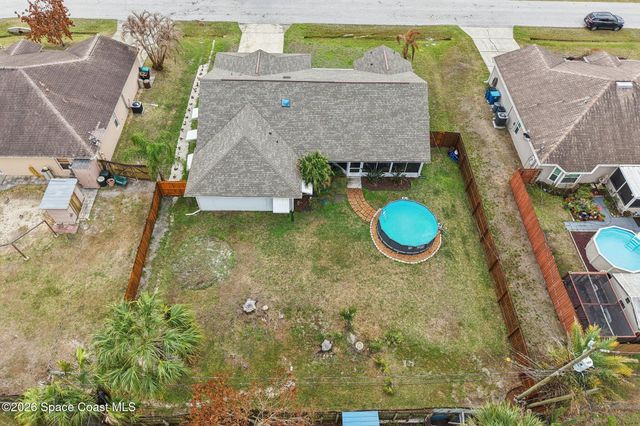 1613 Glenridge Street NW, Palm Bay, FL 32907