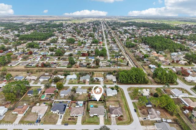 1613 Glenridge Street NW, Palm Bay, FL 32907