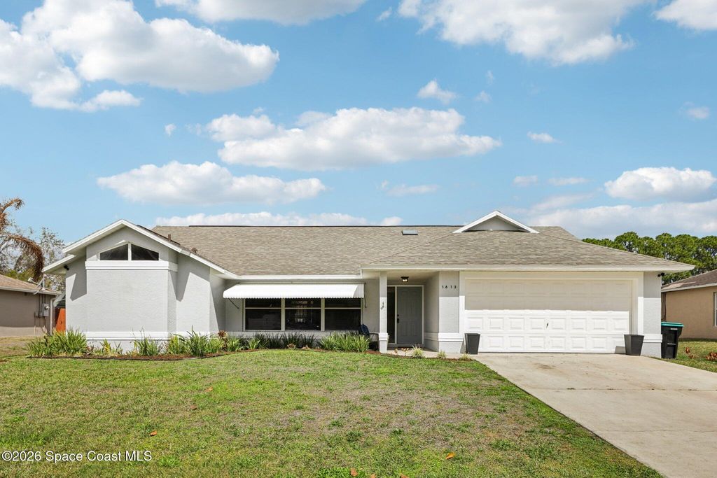 1613 Glenridge Street NW, Palm Bay, FL 32907