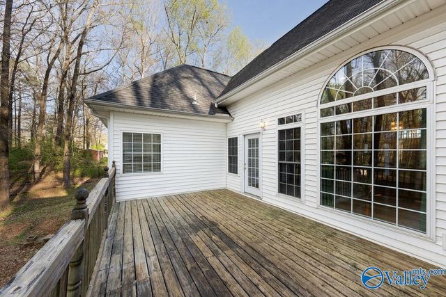 105 Charlemagne Circle, Harvest, AL 35749