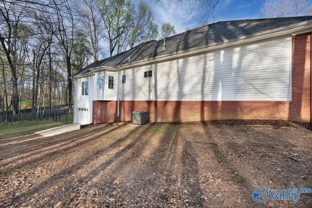 105 Charlemagne Circle, Harvest, AL 35749