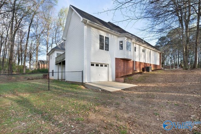 105 Charlemagne Circle, Harvest, AL 35749
