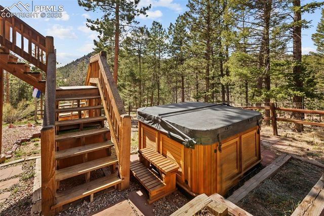 595 Bird Point Road, Florissant, CO 80816