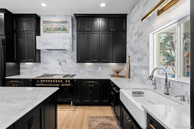 4275 S Forest Court, Cherry Hills Village, CO 80113