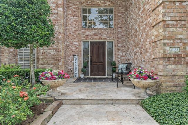 8723 Kennet Valley Road, Spring, TX 77379