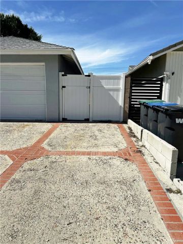 1387 Cherry Avenue, Simi Valley, CA 93065