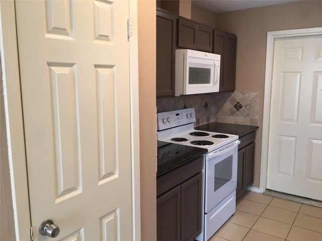 6219 Westbranch Drive, Houston, TX 77072