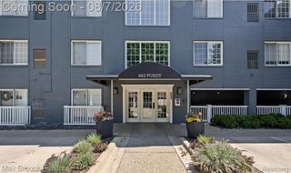 662 Purdy Street 323, Birmingham, MI 48009