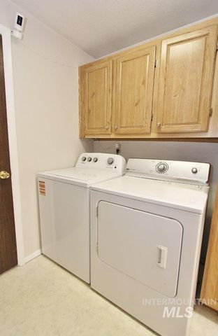 115 N Rowena, Nampa, ID 83651