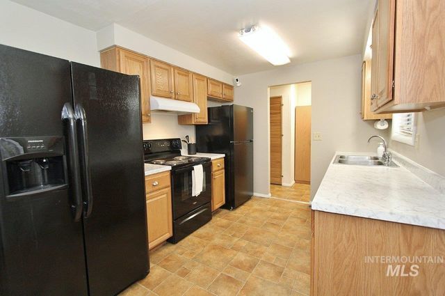 115 N Rowena, Nampa, ID 83651
