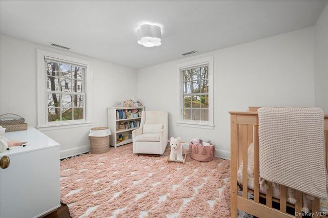 19 Nassau Road, Larchmont, NY 10538