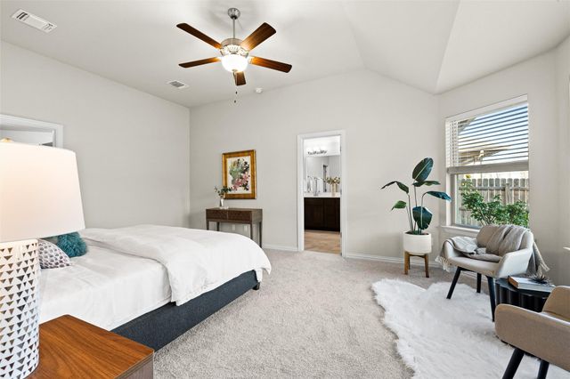 12617 Iron Bridge DR, Manchaca, TX 78652