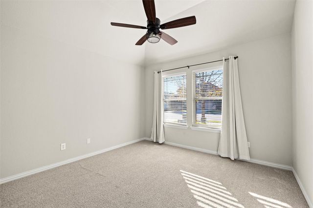 12617 Iron Bridge DR, Manchaca, TX 78652